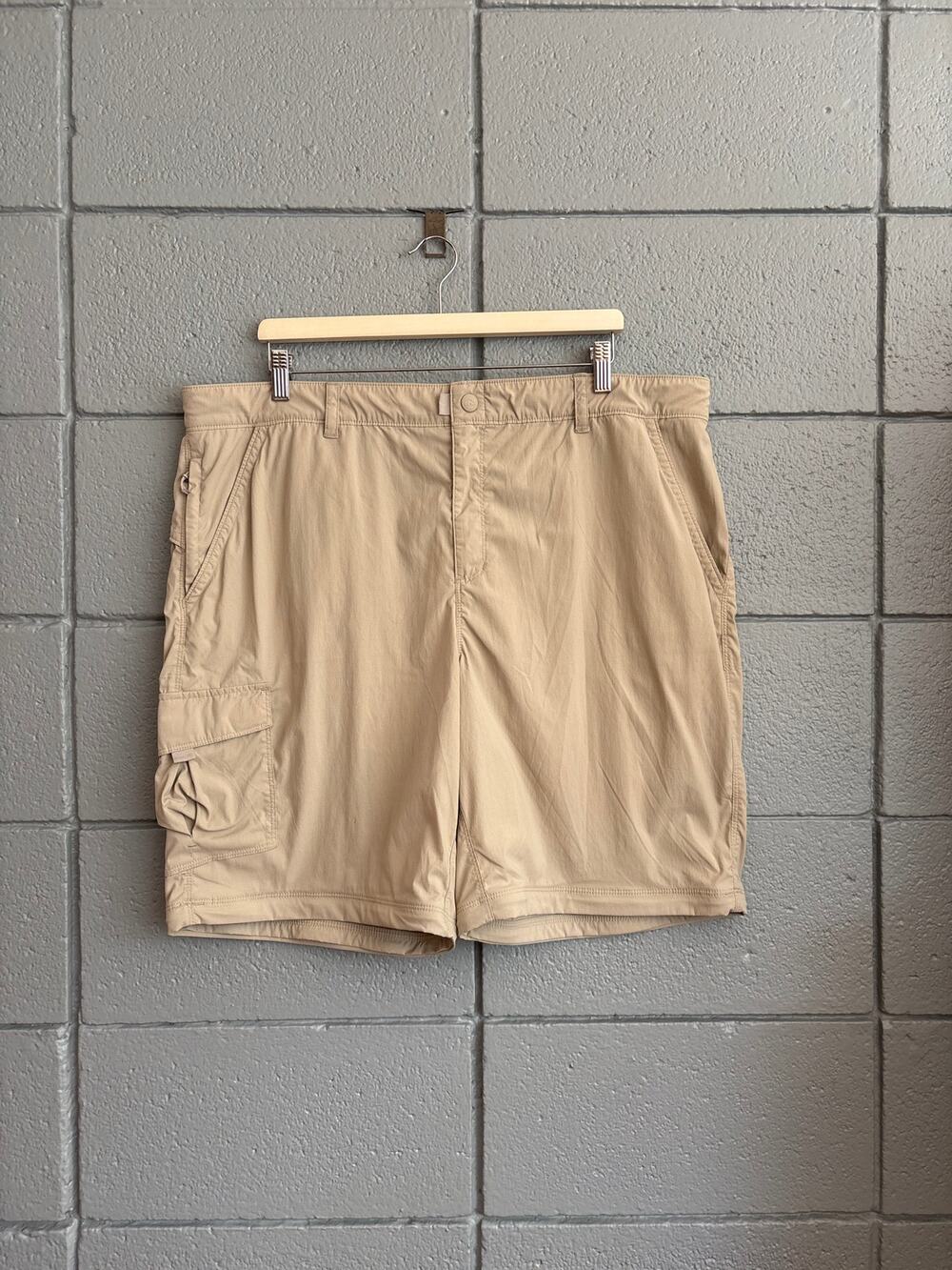 Women's L.L. Bean Mid Rise Tropicwear Cargo Shorts size 1X Plus